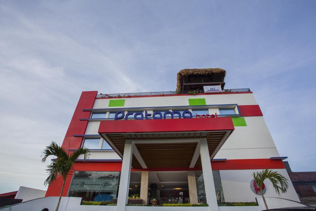 Pratama Hotel & Convention Матарам Екстер'єр фото