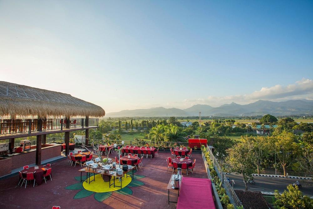 Pratama Hotel & Convention Матарам Екстер'єр фото